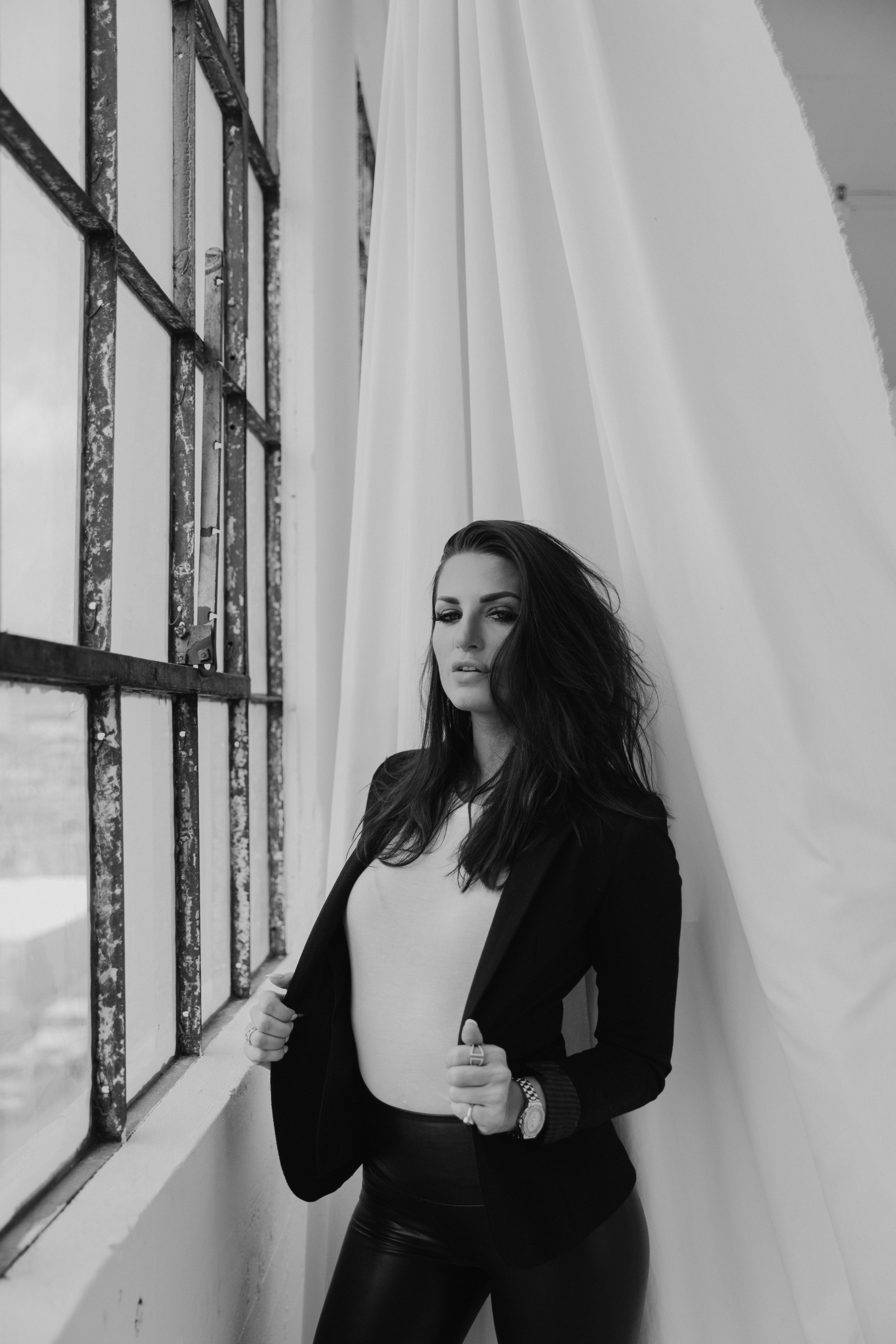 10 Questions with Rachel Sommers Ash, CEO of Intoxicated Cosmetics